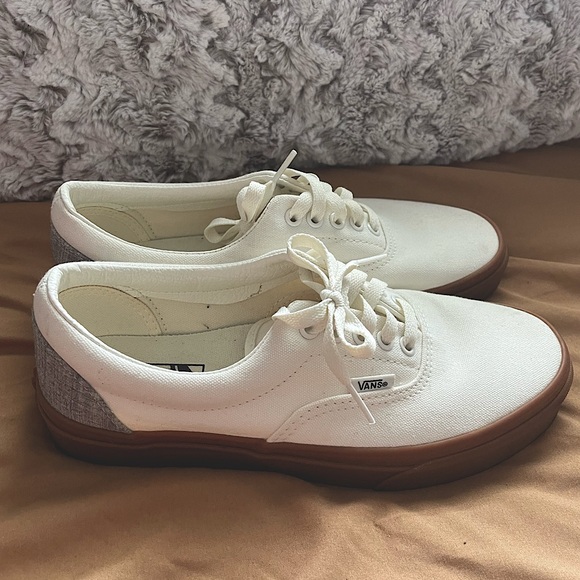 Vans Other - Vans Streetwear Canvas Sneakers W/ Brown Gum Soles Sz 8(M) 9.5 (W) UNISEX